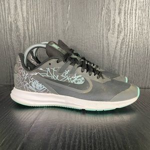 Nike DOWNSHIFTER Women’s size 7.5